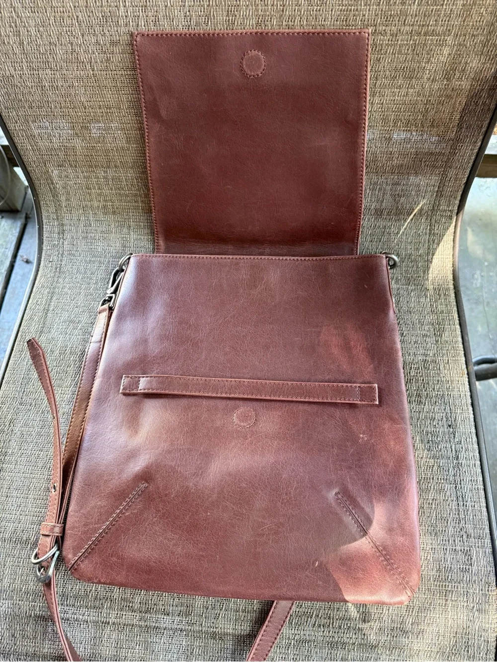 Matt & Nat Unisex Crossbody Bag in Cognac - Classic Minimal Design